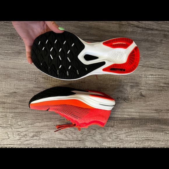 Puma Nitro Deviate Women’s Running Shoe - Picture 2 of 5